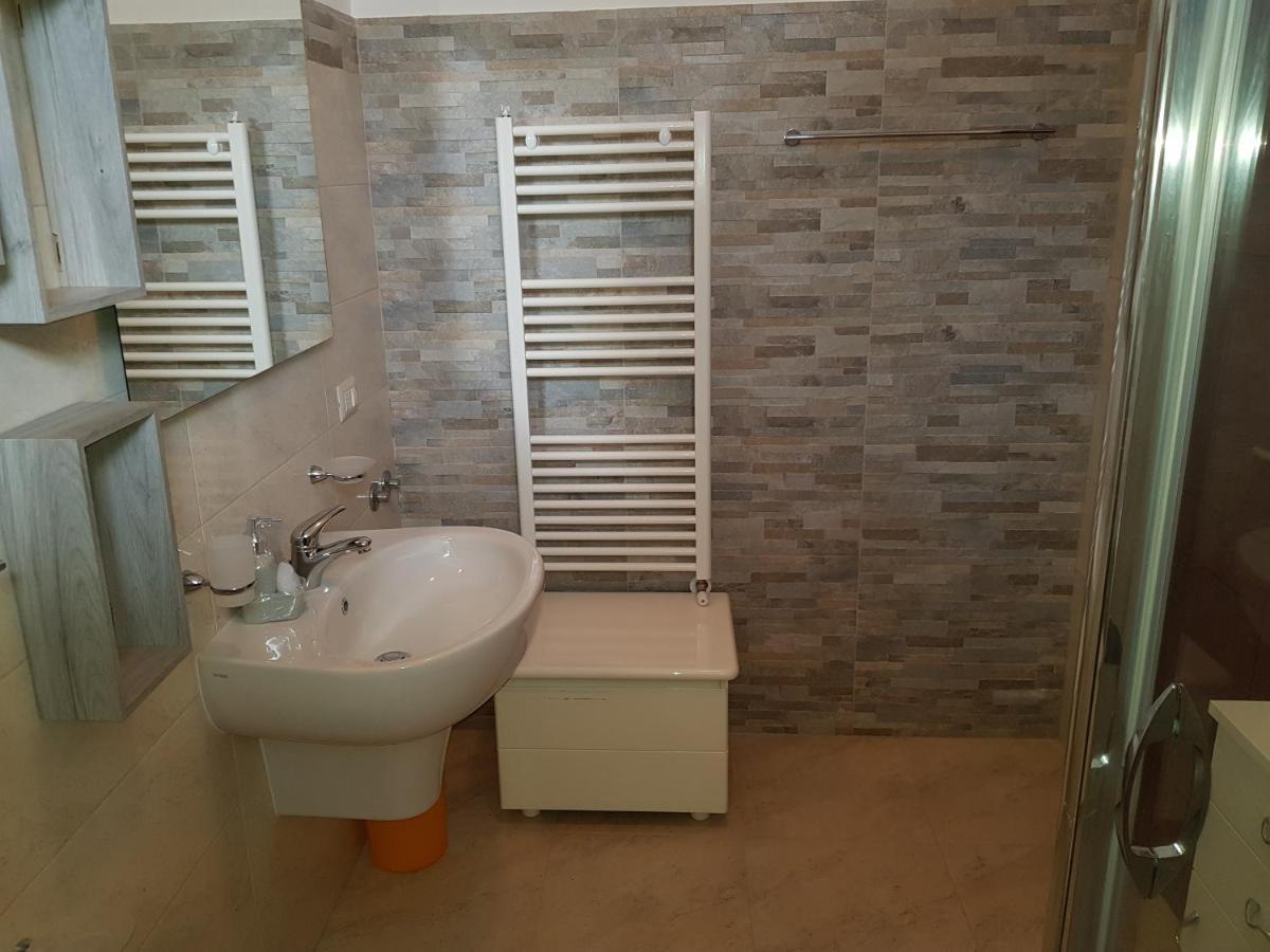 Top Bedroom Golfo - Le Lincelle, Lamezia - 2 Extra Large Single Beds Sant'Eufemia Lamezia Ngoại thất bức ảnh